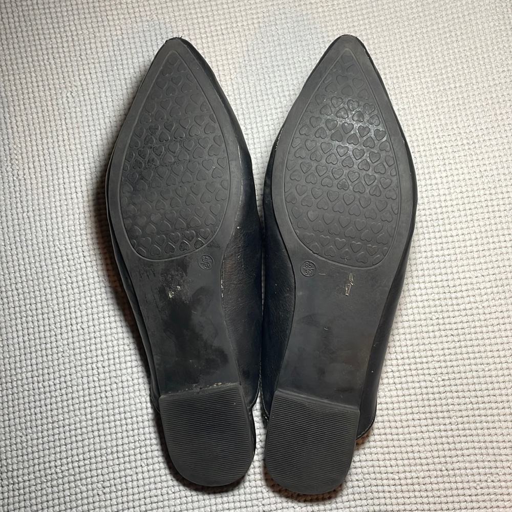 Chinese Laundry Mules - Picture 4 of 11